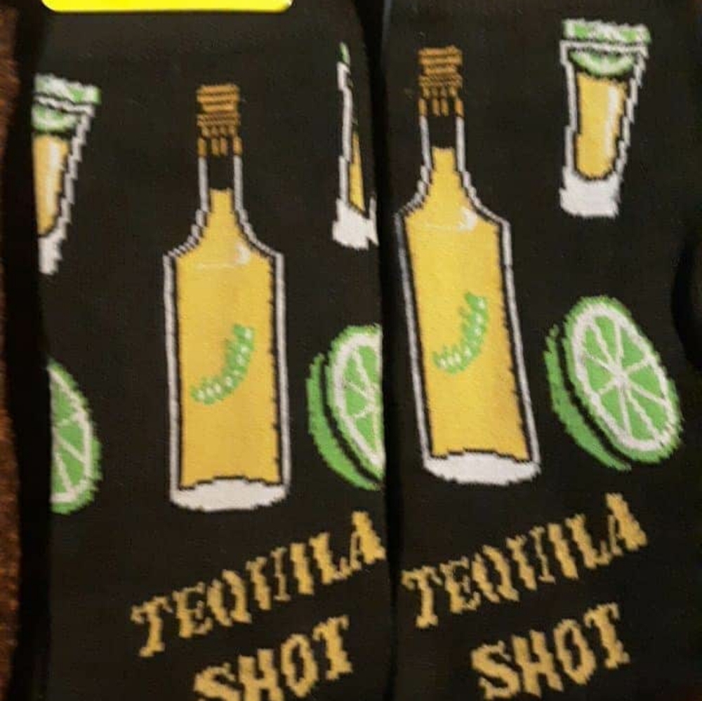 BRAND NEW ADULT/ JR.SIZE SOCKS.